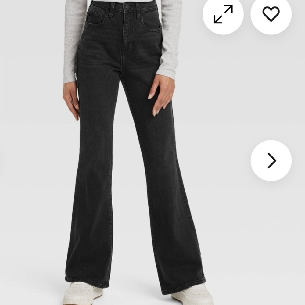 Universal thread high rise Black Women's jeans stretch confort. Size 14 R. NWT